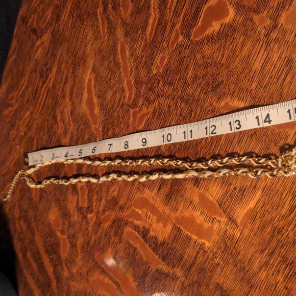 NWOT! Ivory Faux Leather and Gold Tone Chain Bead Tassel Knotted Necklace Belt - Picture 7 of 8